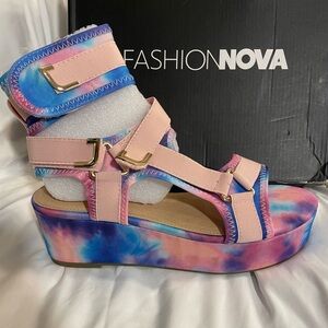 Fashion Nova Pink Multicolored Strappy Platform Sandal Size 8.5